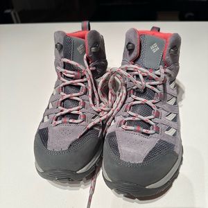 Columbia Mid Waterproof Hiking Boots